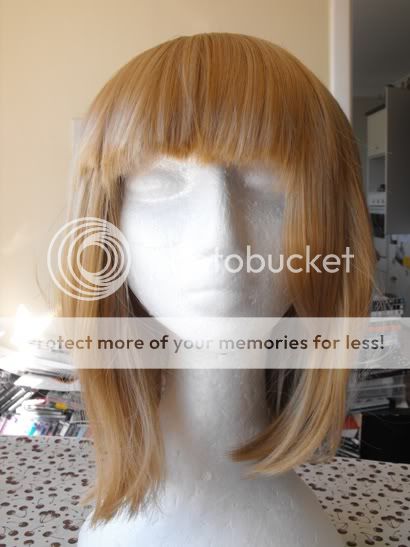 [seller] Wigs - Short blonde and short white 482c634d