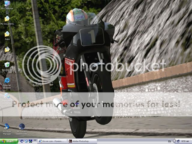 Je suis content !! - Page 14 _ss003684gsxr400rmwheelie