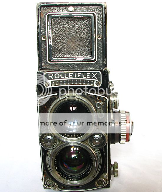 Rolleiflex 2.8E TLR Camera With Planar Lens For Parts  