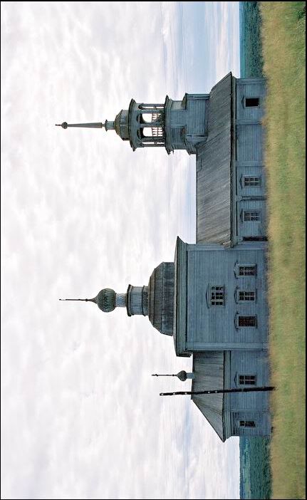деревянный Успенский собор монастыря