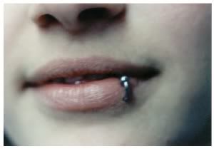 https://img.photobucket.com/albums/v485/ShadowOfDeath/265_lip201.jpg
