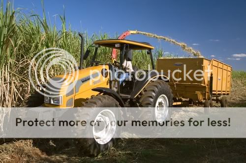 Malo "egzoticnih" traktora 8883