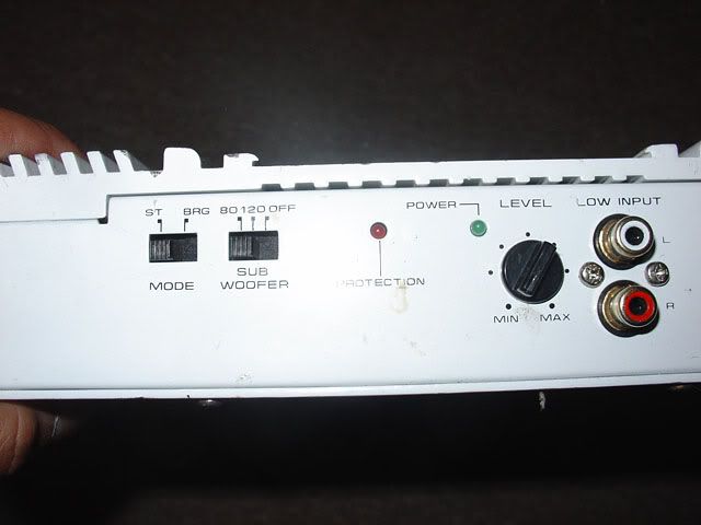 subwoofer and amp dont work after hook up -- posted image.