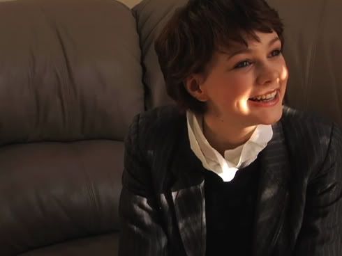 MIROIR, DIS-MOI... Careymulligan