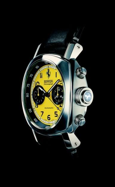 Panerai Ferrari ChronographYellowGold_big