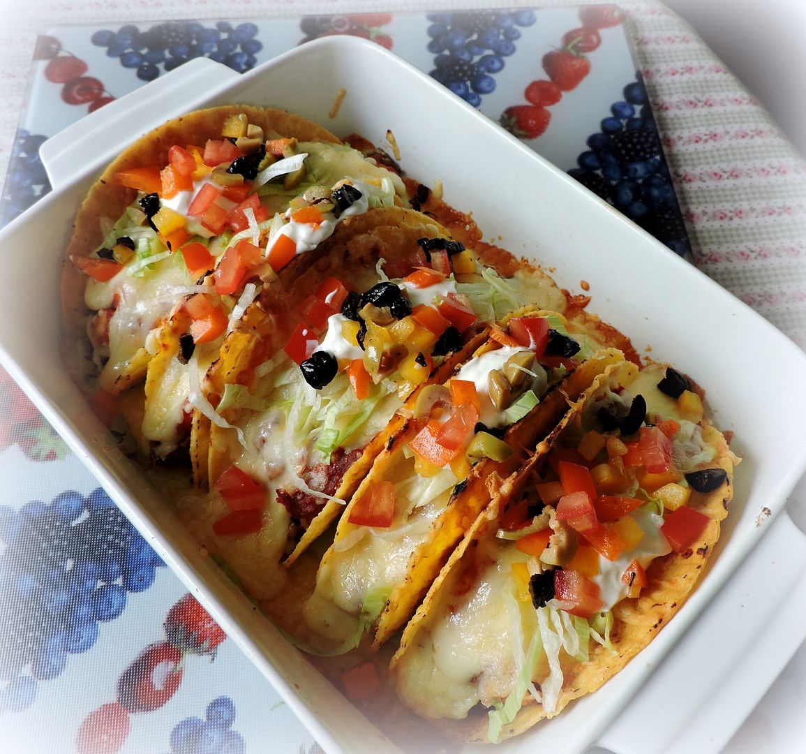 Oven-Baked Spicy Chicken Tacos