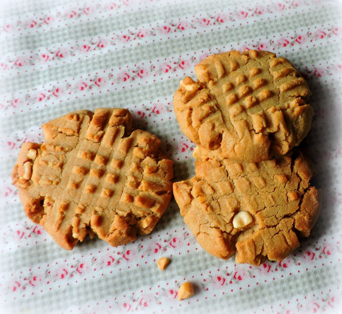 Peanut Butter Shortbread Biscuits