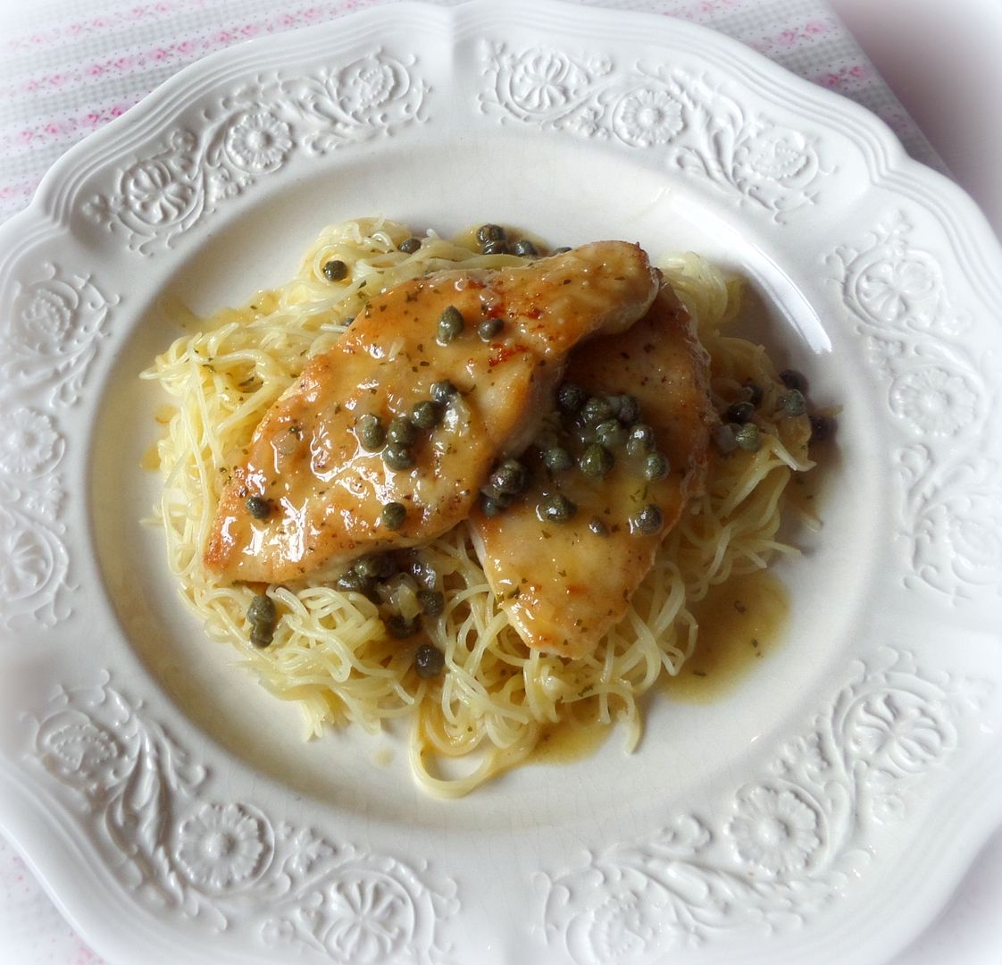 Chicken Filets with Lemon and Capers