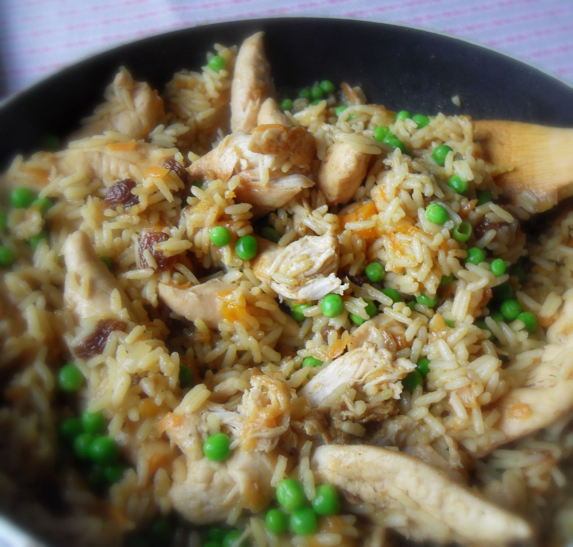 Fruity Chicken and Rice Pilaf