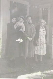  photo FamilywomenCROPPED.jpg