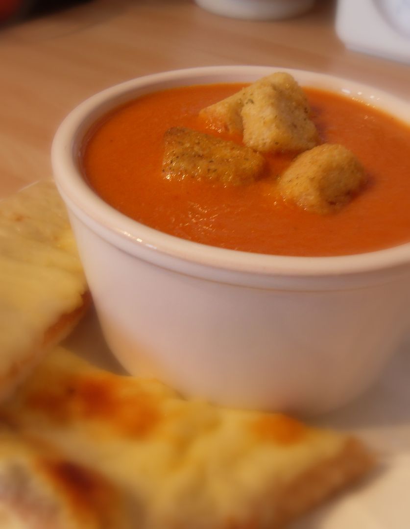 The English Kitchen: Tomato and Chilli Soup with a Posh Cheese on Toast