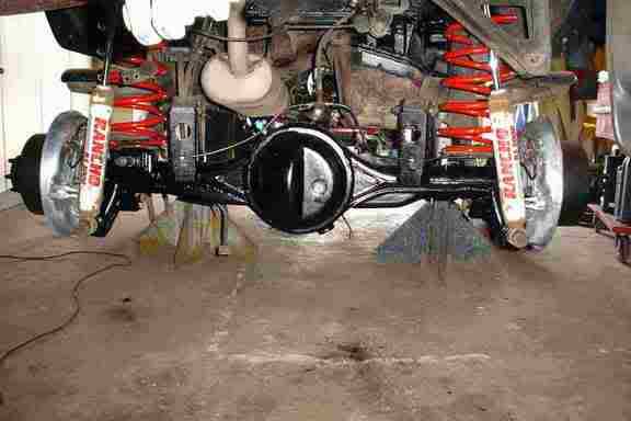 centered fj80 rear axle - Pirate4x4.Com : 4x4 and Off-Road Forum