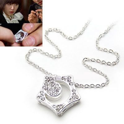 BOF Kissing Star Necklace