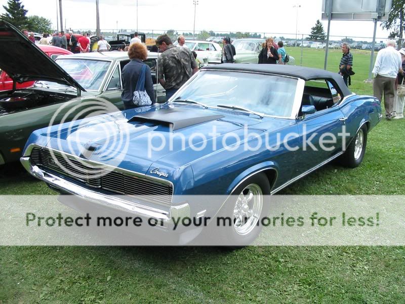 Plusieurs photos : Mercury Cougar ...de 1967 à 1970 Photo771