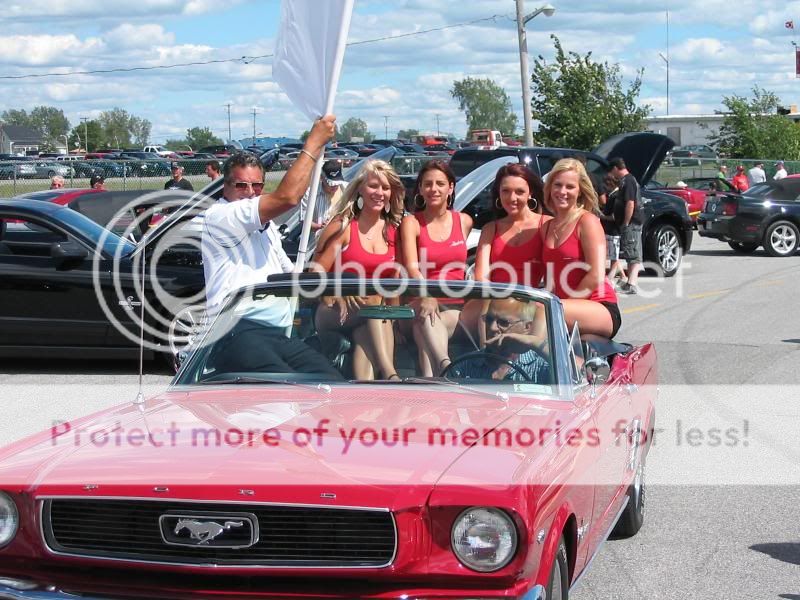15e Super Ford Show,Montréal Mustang-7 août, si pluie 8 août Photo902-1