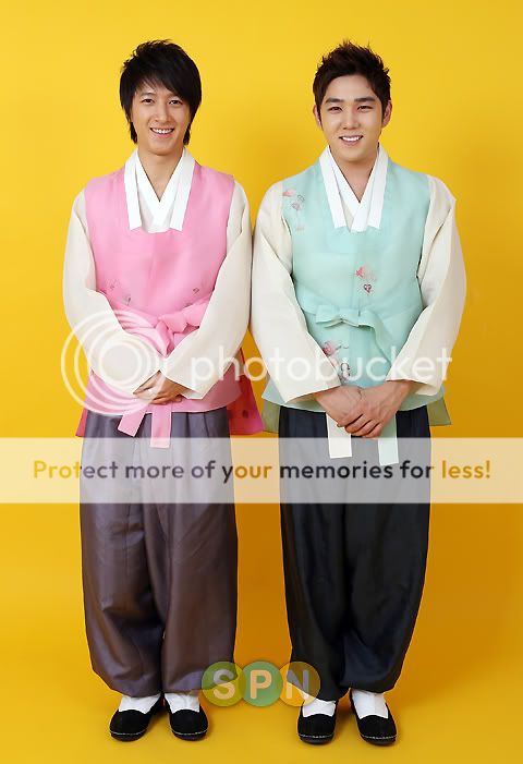 الهانبوك اللبس الكوري التقليدي PP08020400057