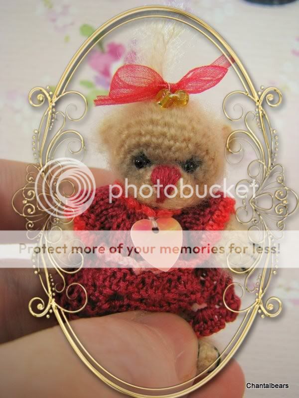 kade mini ooak teddy bear by thread artist chantal bears