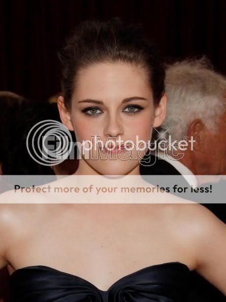 The 82nd Annual Academy Awards [Oscars] Anna, Kristen & Taylor Kristen10-3