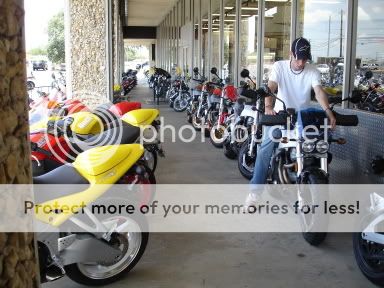 Photos originales Buell sur photobucket DSC05186