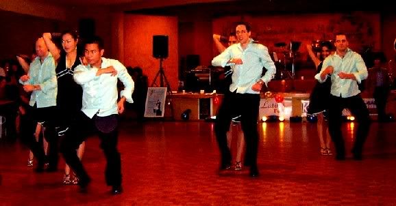 shake that salsa groove thang…