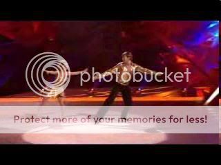 Duncan in Dancing On Ice - Page 2 Videoframe3431142
