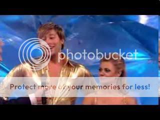 Duncan in Dancing On Ice - Page 2 Videoframe5064210