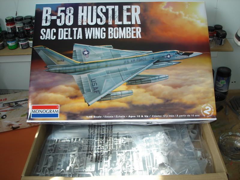 B-58 Hustler 1/48 scale DSC07347