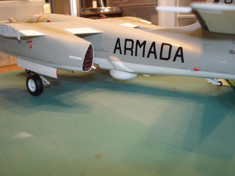 Grumman S-2 G Tracker, ARMADA 854 - Página 2 DSC09190