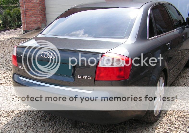  photo A4_B6_Trunk_Spoiler1_zpsbe02e139.jpg