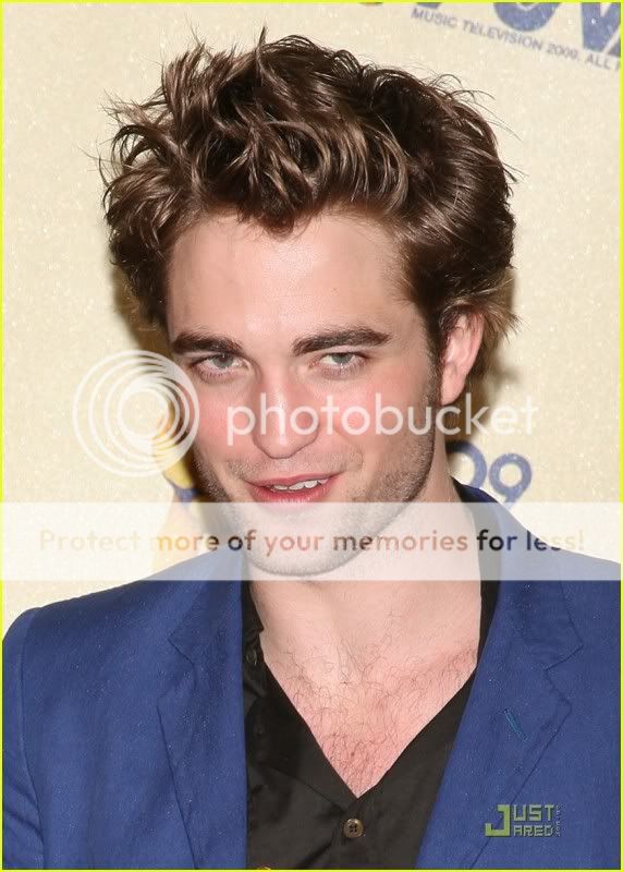 Robert Pattinson - Pgina 2 Robert-pattinson-mtv-movie-award-2