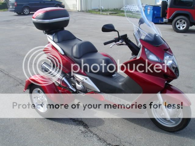 2003 Honda Silverwing Installation with Pictures DSC03561