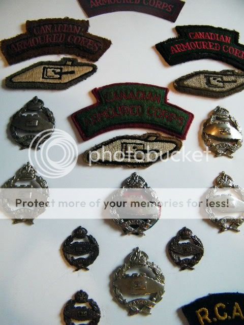 Capbadges - CAC 1945 - Page 2 2010_03150017
