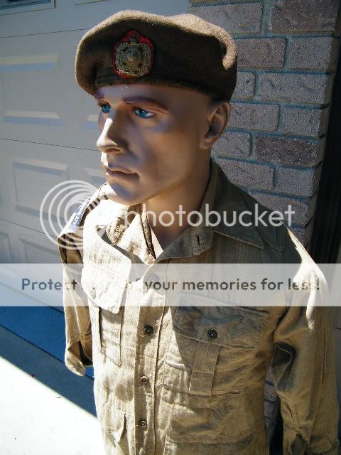 Pictures of Canadian soliders wearing khaki drill. Junedownloads245