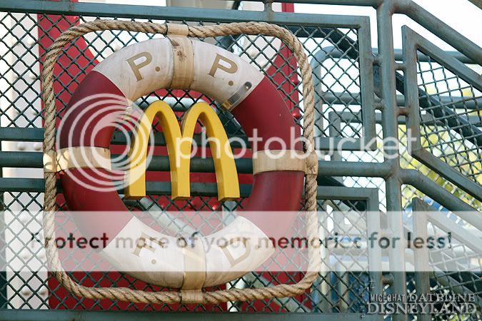 [DLR & WDWR] McDonald's s'en va (début septembre 2008)! IMG_7608
