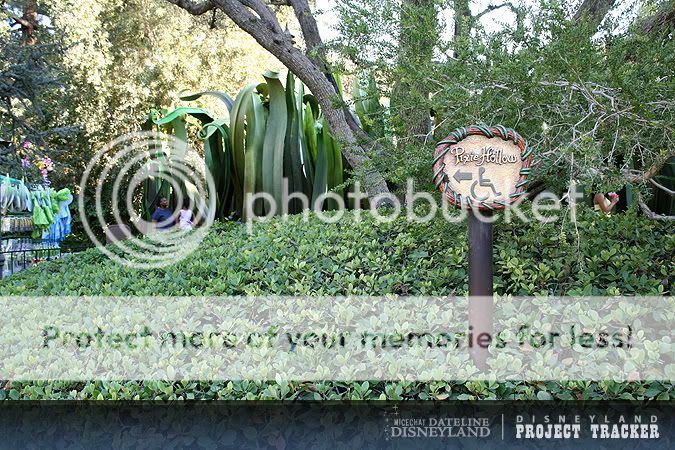 [Disneyland Park] Pixie Hollow: Tinker Bell & Her Fairy Friends (Octobre 2008) IMG_3961
