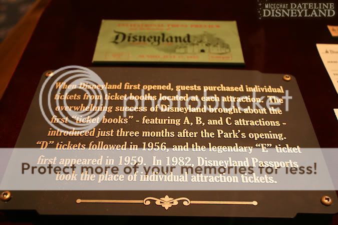 TOUR - "Disneyland: The First 50 Magical Years" show and exhibit (photo tour) IMG_6873