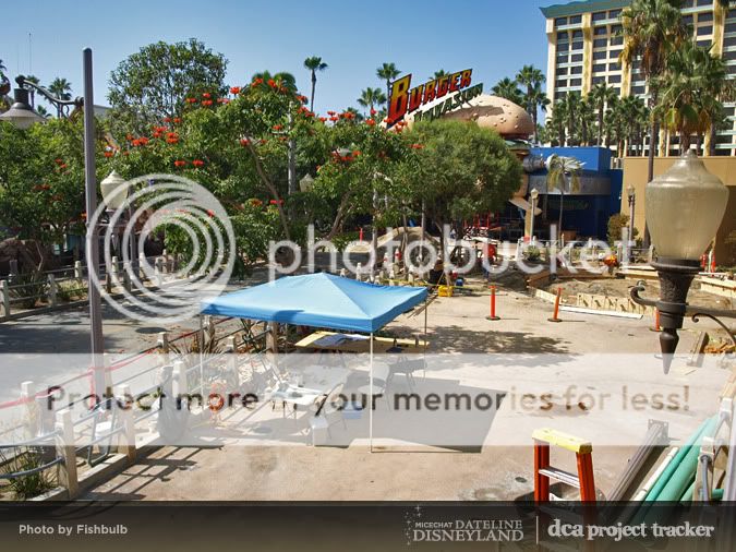 [Disney California Adventure] Placemaking: Pixar Pier, Buena Vista Street, Hollywood Land, Condor Flats - Page 3 P1013778