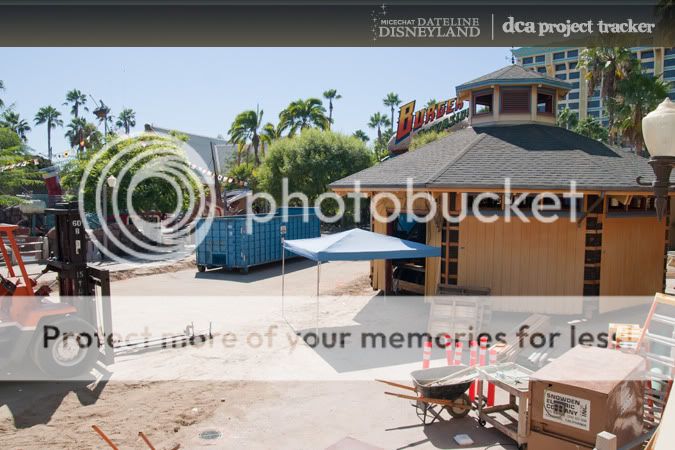 [Disney California Adventure] Placemaking: Pixar Pier, Buena Vista Street, Hollywood Land, Condor Flats - Page 3 IMG_6989