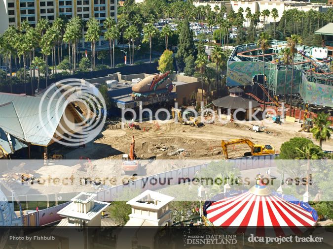 [Disney California Adventure] Placemaking: Pixar Pier, Buena Vista Street, Hollywood Land, Condor Flats - Page 3 P1016708