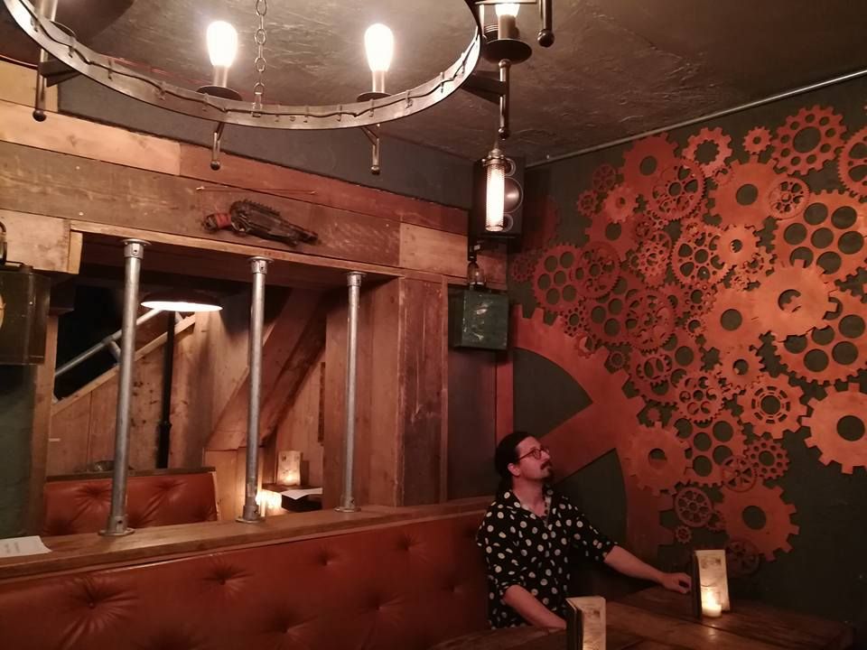 photo 18893314_10154337659866548_8874802428195567394_n.jpg