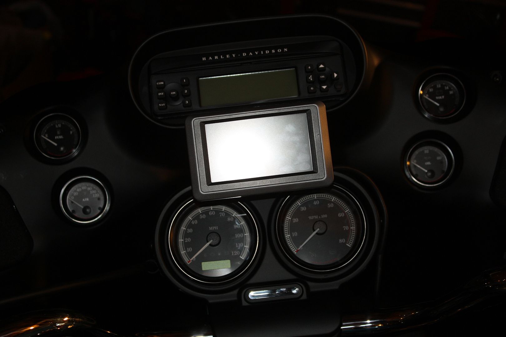 faring mounted gps | Road Glide