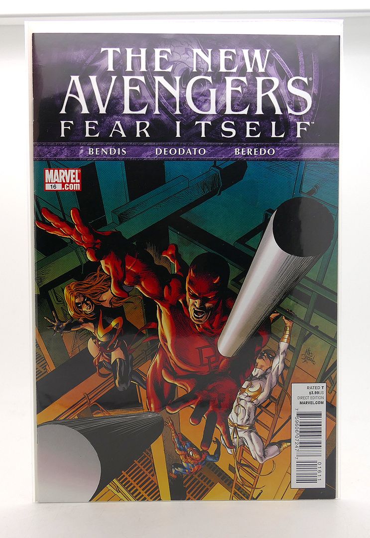  - New Avengers Vol. 2 No. 16 November 2011