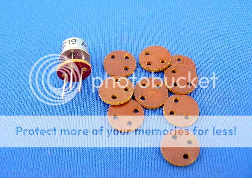 Silicon Transistor MOTOROLA 2N2905A + Insulator 2N2905  