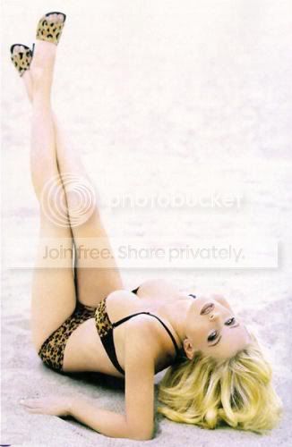 https://img.photobucket.com/albums/v674/Mirutis/jennymccarthy.jpg