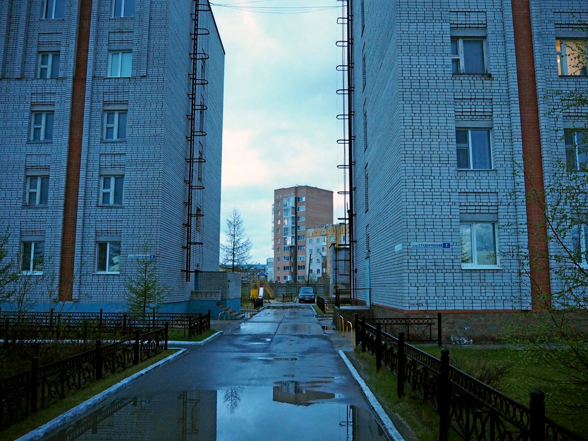 NovyUrengoy007.jpg