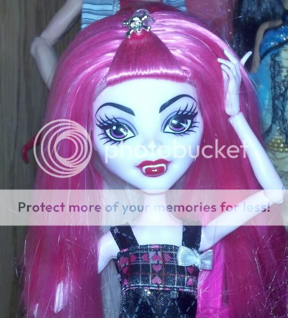 Monster High Petra Murphy Pink Wig Photo by KiddissKat | Photobucket