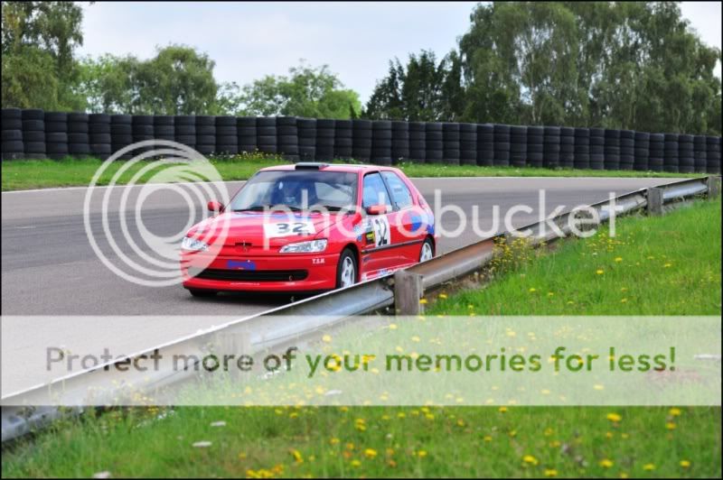 Mallory Park Race Report NLP_1075