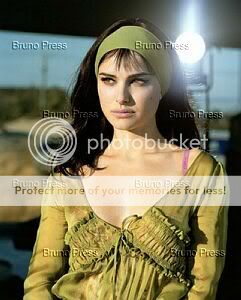 http://img.photobucket.com/albums/v703/natportman/capbn9gw9vr.jpg