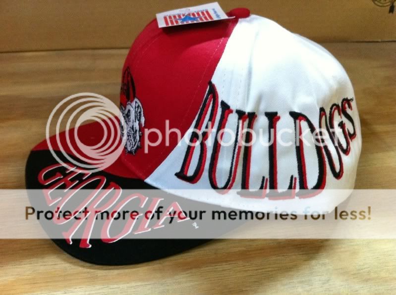   BULLDOGS SNAPBACK HAT CAP NWT VINTAGE OLD SCHOOL BULLS JORDAN TISA VTG