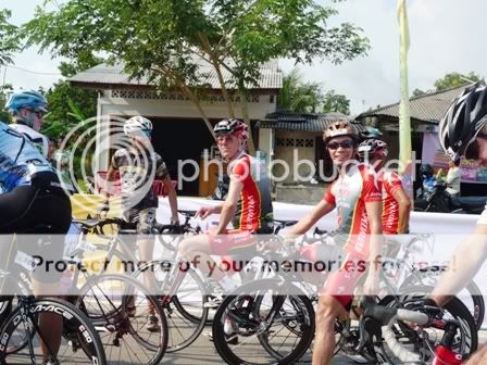 Tour De Bintan 2010 - Page 2 P1030026